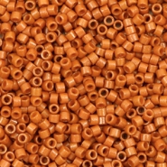 Perline Miyuki Delica 11/0 Duracoat opaque dyed persimmon brown DB-2108