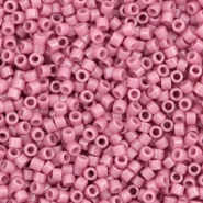 Perline Miyuki Delica 11/0 Duracoat opaque dyed hydrangea purple DB-2137