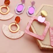 Novità Scopri l’intera collezione di ciondoli accattivanti