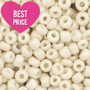 Perline di vetro rocailles 6/0 (4 mm) biancastro