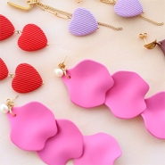 Novità Nuove perline in acrilico e ciondoli colorati