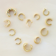 Set di ispirazione Come abbinare gli orecchini ear cuff in acciaio