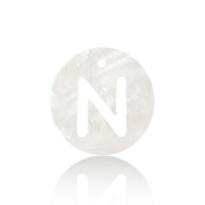 Pendenti di conchiglia prodotti speciali lettera N bianco (colore naturale)