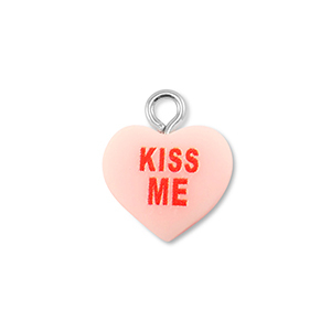 Pendenti in resina cuore "KISS ME" rosa chiaro-rosso