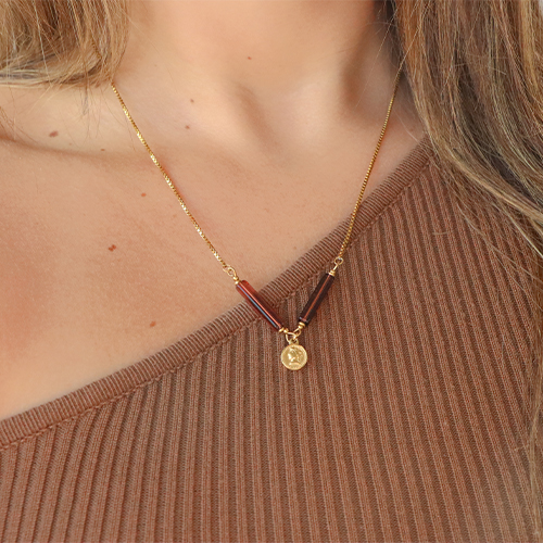 Libera la tua creativit&agrave; con queste perline di vetro cilindriche colorate