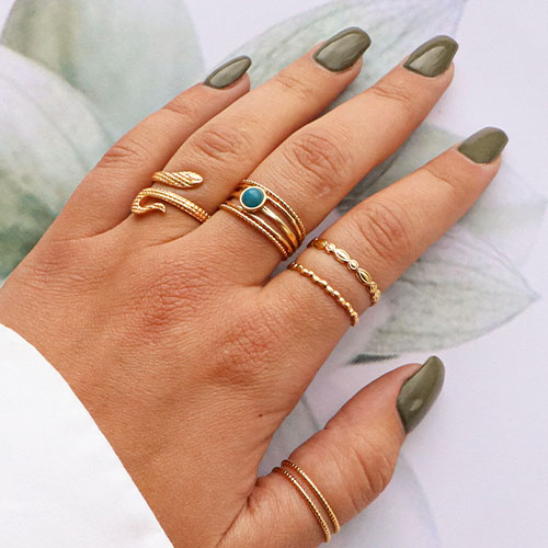 Ecco come combinare gli anelli in acciaio inossidabile