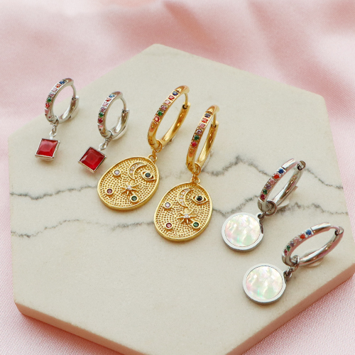 Personalizza questi bellissimi orecchini a cerchio in acciaio inossidabile