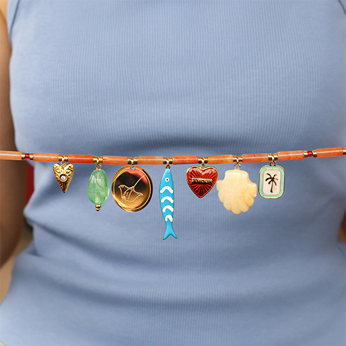 Crea collane divertenti con ciondoli in acciaio inox e lettere