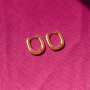 Mix & match con orecchini in acciaio inossidabile
