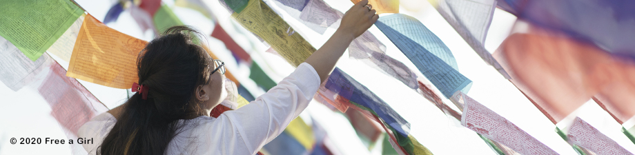 Collezione Girls Support Girls | 50% di donazione a Free a Girl