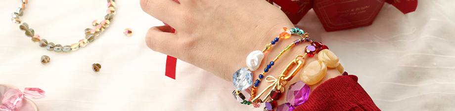 Nuova serie di perline sfaccettate