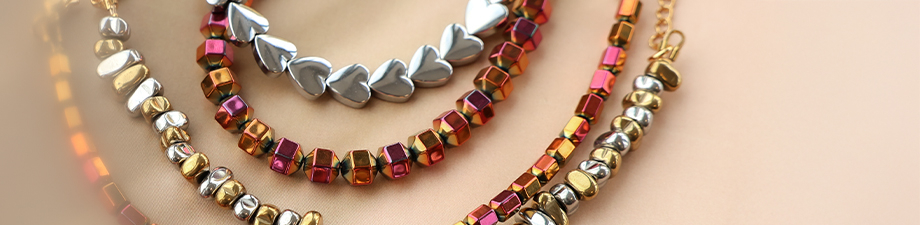 Splendida collezione di perline in ematite