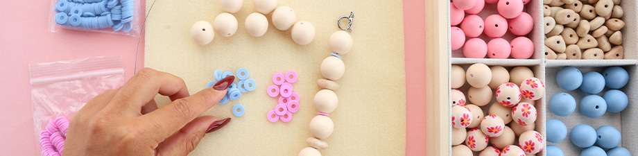 Nuova collezione di perline in silicone Nuova collezione di perline in silicone